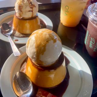 OSAプリン(+アイスクリーム)(OSA COFFEE Parks)