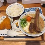 スペアリブ 豚汁とアジフライ定食