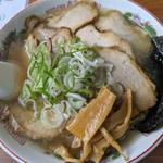 チャーシューメン（塩・大）(花やラーメン )