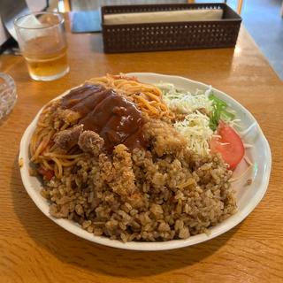 トルコライス