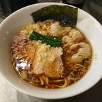 特製鰹醤油ラーメン