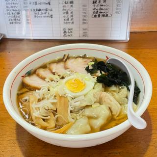 チャーシューワンタン麺(三郷ラーメン)
