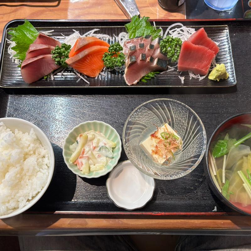 刺身定食(浜焼き 漁師小屋)