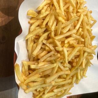 ポテトフライ大バカ盛り(大衆酒場 ちばチャン 池袋東口店)