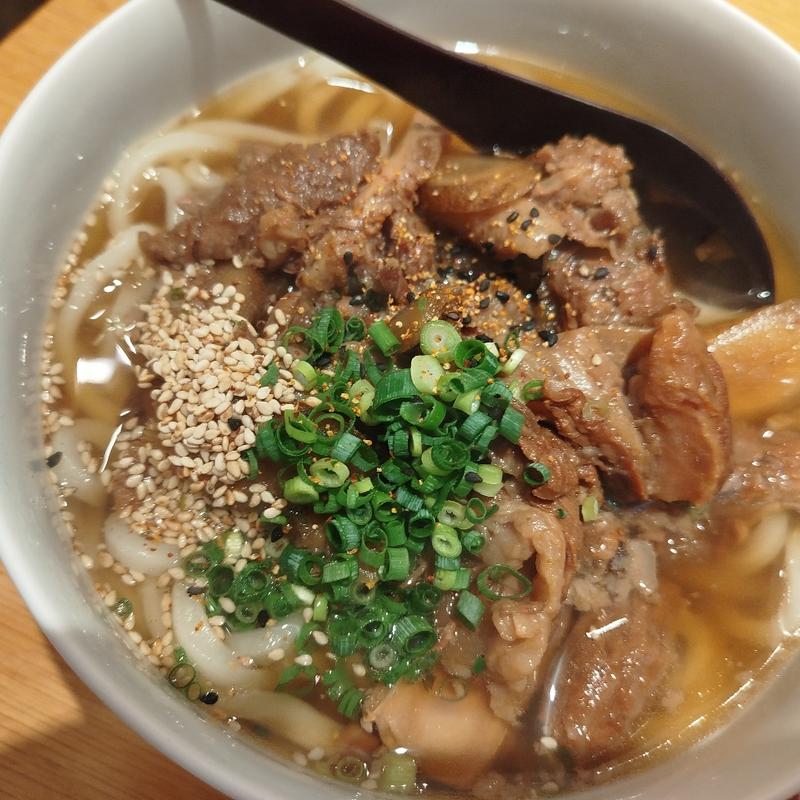 肉うどん（温）(分讃岐うどん あ季 時譚)