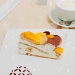 びわのティラミスケーキ(カフェコムサ 守口京阪店)