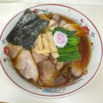 青島チャーシュー麺 大盛 茹でほうれん草