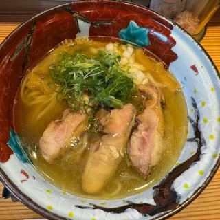 内モンゴル塩らぁめん燻製鶏