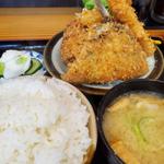 ミックスフライ定食(丸福)