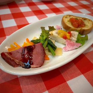 前菜盛り合わせ(チロル 仙台店 )