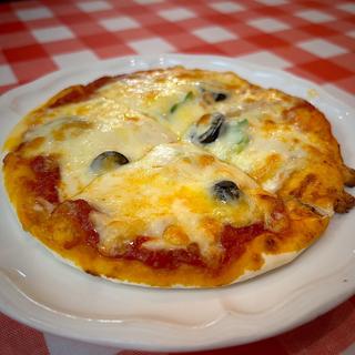 チーズたっぷりおすすめピッツァ(チロル 仙台店 )