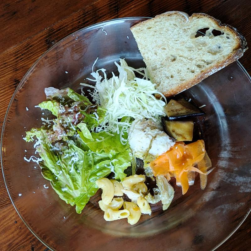 サラダ(CAFE LABYRINTH SENDAI （カフェ ラビリンス 仙台）)