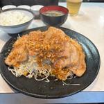 ロースしょうが焼き定食(まるやま食堂 )