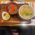 あかね風牛丼セット(武州うどんあかね&みどりダイニング)