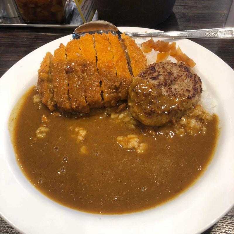 メンチカツカレー ハンバーグ(カレーハウス CoCo壱番屋 新宿高田馬場店)