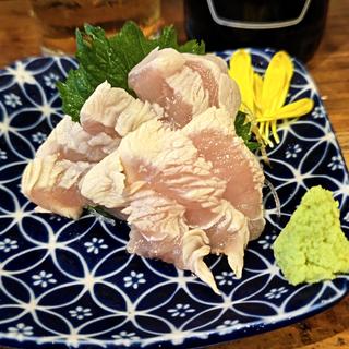 鶏刺身(ハーフ)(イザカヤ 山角)