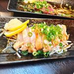 地鶏のたたき(地鶏と馬刺し 個室バル TORi馬Ko 熊本下通店)