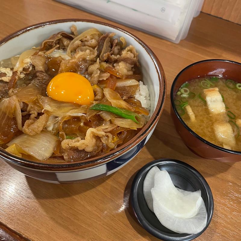 すき焼き丼(いちまさ)