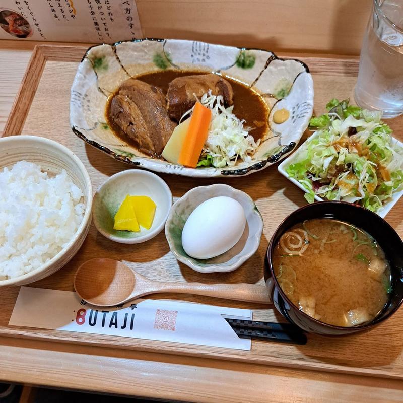 味噌角煮定食(ぶた路)