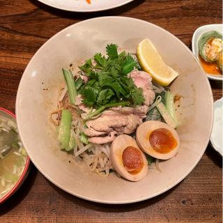 クイッティオ　プリックラープ　ヘーン