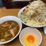 つけ麺大盛り、豚1枚、生卵