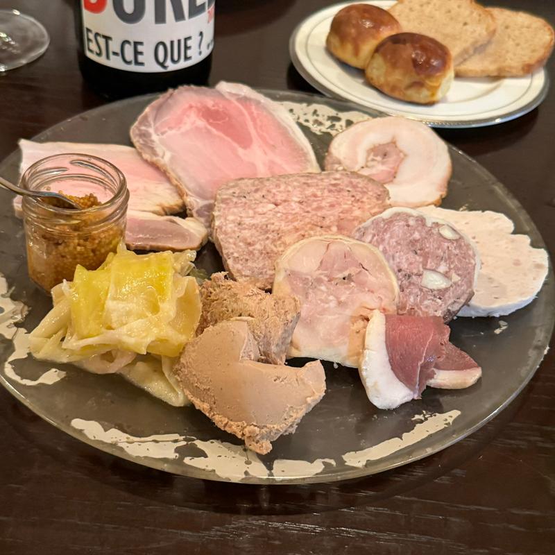 シャルキトリーの盛り合わせ(bistro La vie)