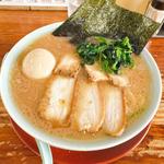 玉子チャーシューメン