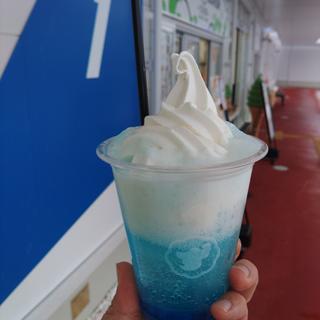東松島ブルークリームソーダ(ZUNDA ZUNDA STATION東松島店)