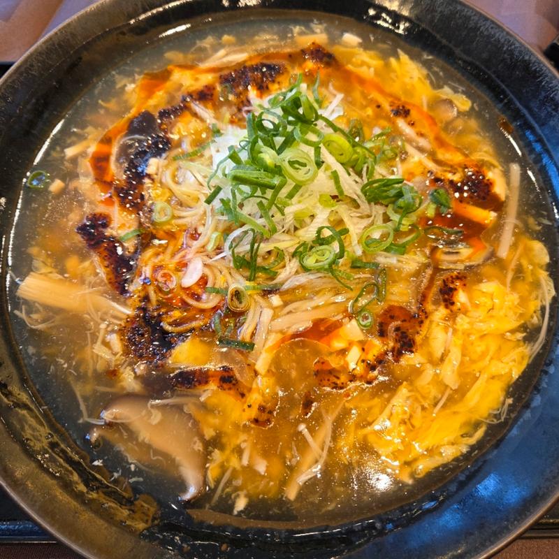 酸辣湯麺(八仙閣 本店)