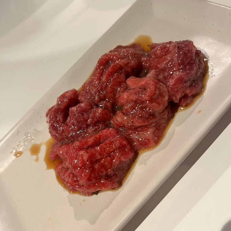 赤身肉(焼肉牛三郎 横浜元町店)