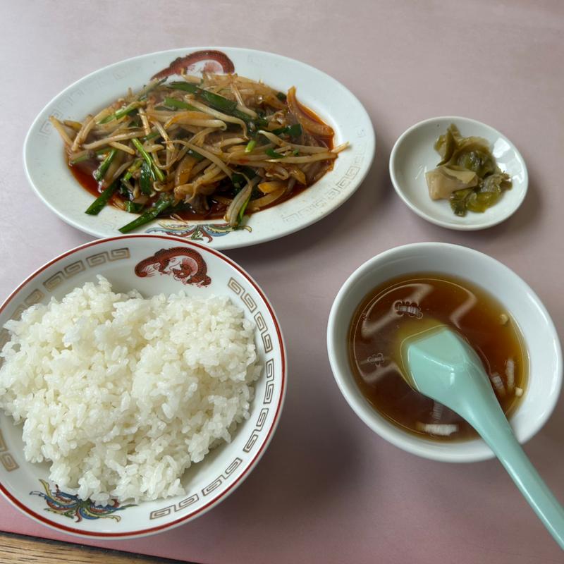 モツ炒め定食(自家製細麺 上海亭 安浦本店)