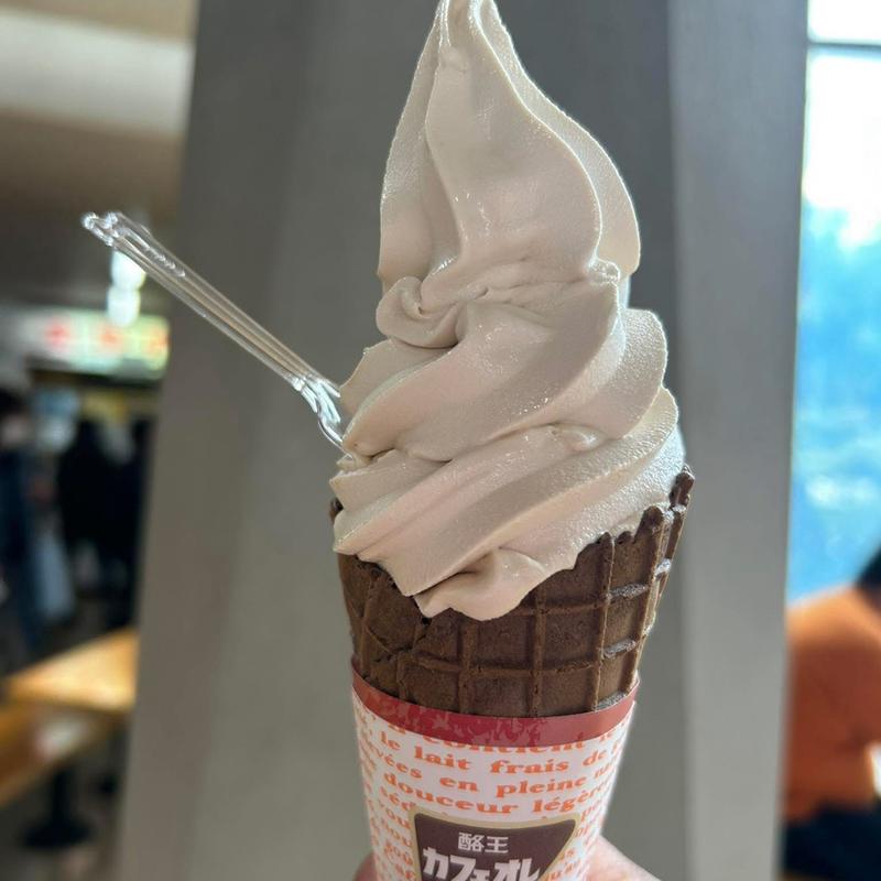 酪農カフェオレソフト(道の駅 安達 地域物産コーナー)