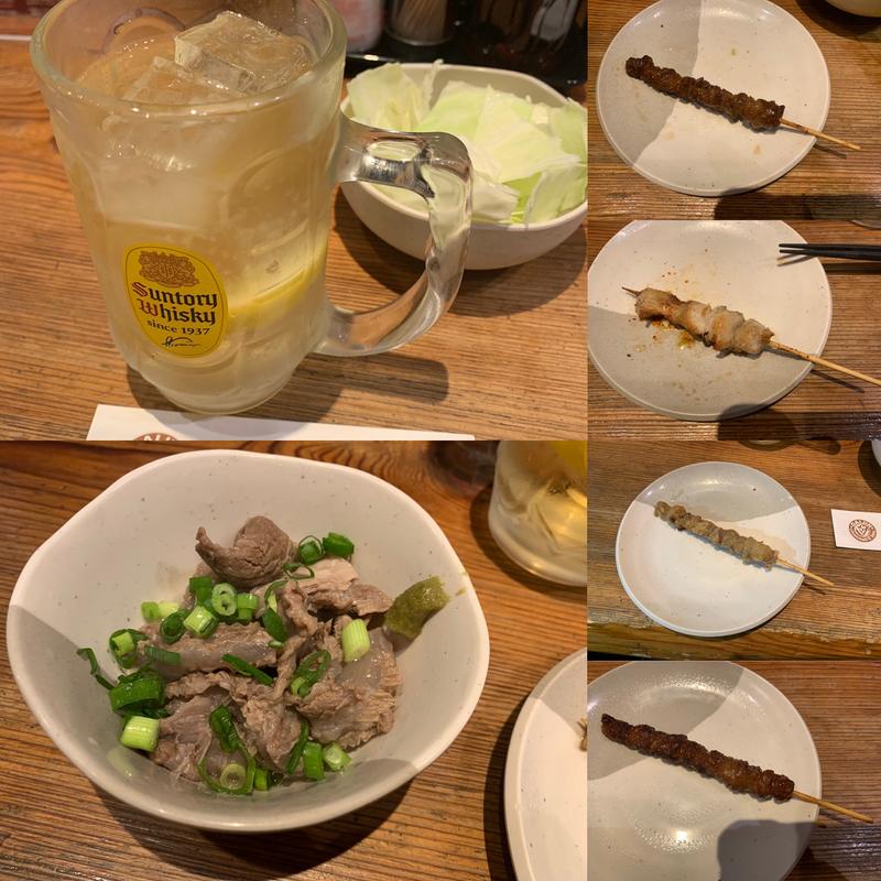 とりかわ(塩、タレ)ほか(博多とりかわ大臣 駅前串房)