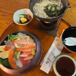 海鮮丼ランチ(寿司御膳智稀 )