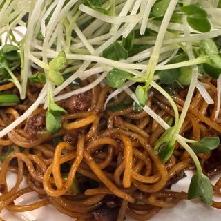 汁なし辣醤麺