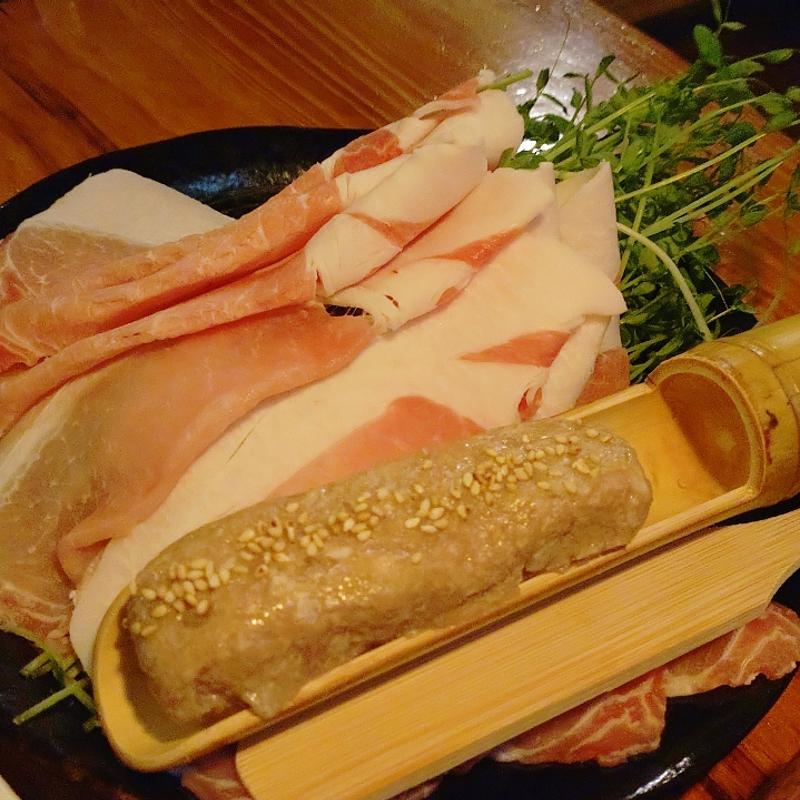 アグー豚のしゃぶしゃぶ(満味 （まんみ）)