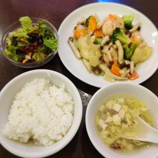彩り野菜と海鮮の炒め