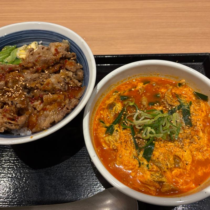 カルビ丼 Dセット(焼きたてのかるび 綾瀬駅東口店)