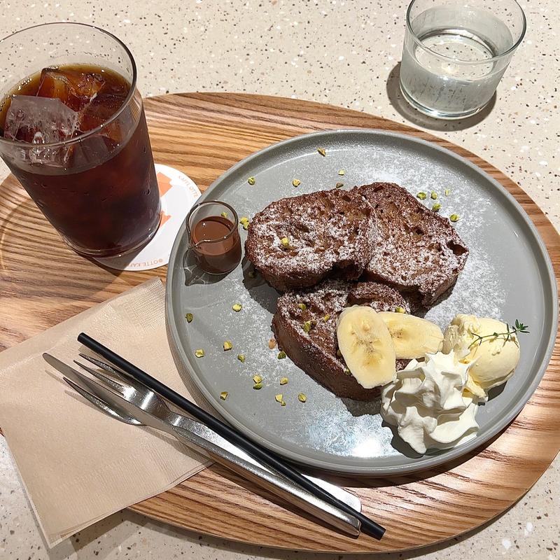 フレンチトーストプレート　ミルクティー(カフェ オッテ)