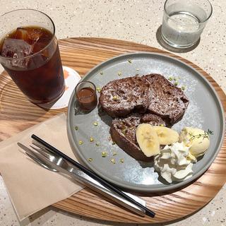 フレンチトーストプレート　ミルクティー