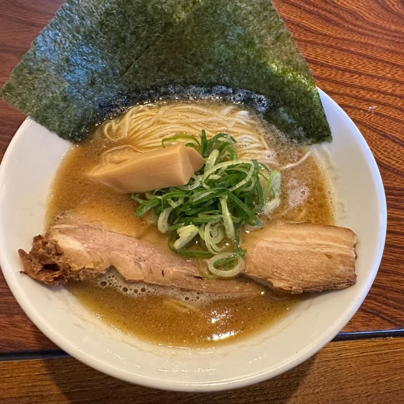 濃厚鶏豚白湯麺(らーめんダイニング 庵 )
