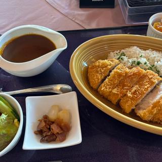 カツカレー(富士ゴルフコースレストラン )