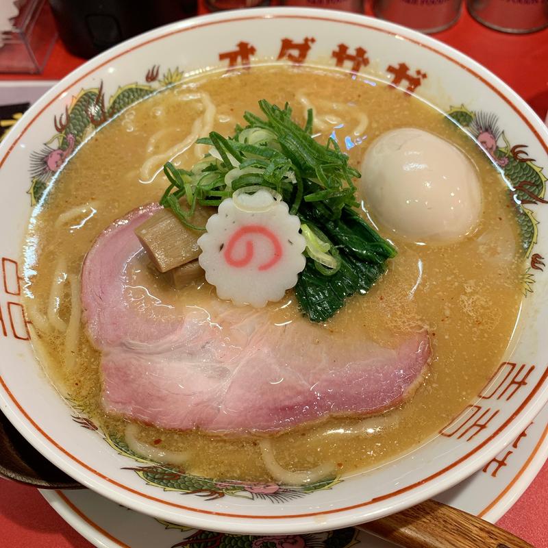 赤味噌ラーメン （＋味玉）(オダサガ味噌)