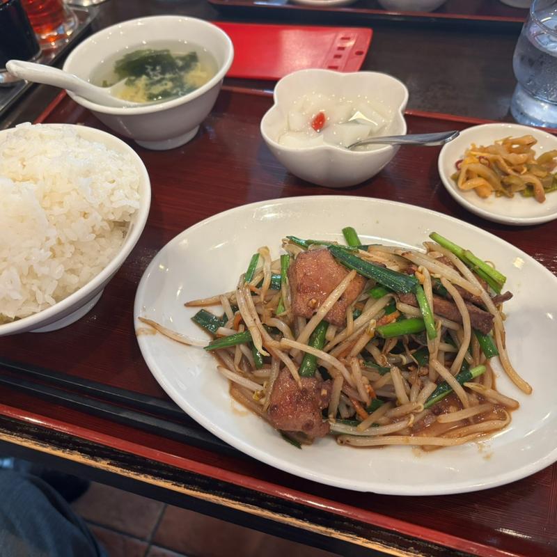 レバニラ炒め定食(旺旺 台湾小皿料理)