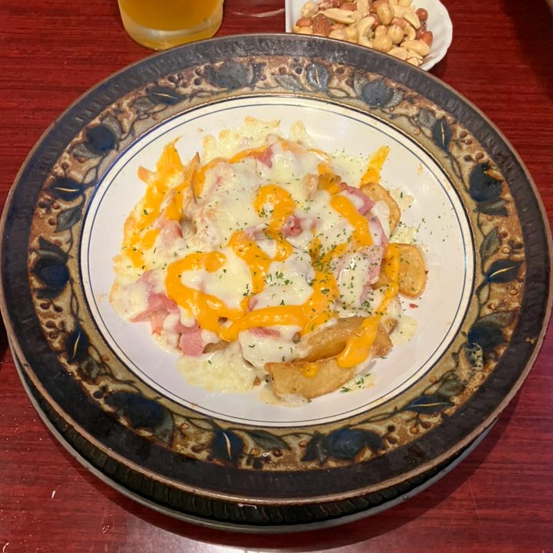 チーズベーコンポテトフライ(カフェ＆デリ 伯爵邸)