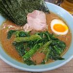 本店ラーメン並(武蔵家 中野本店)