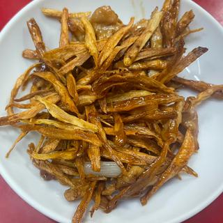 ごぼうと細切り肉の炒め
