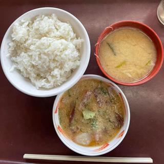とろろ魚落とし 半ライス 味噌汁