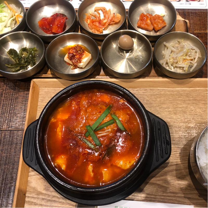 海鮮純豆腐チゲ定食(韓国料理 ホンデポチャ 武蔵小杉店)