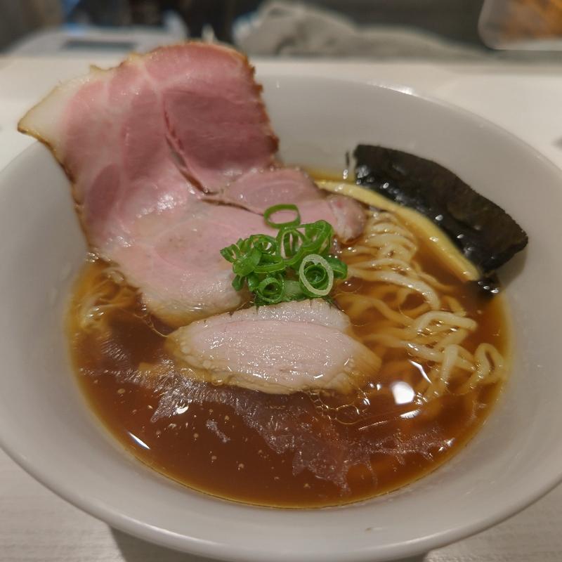 鴨✕鶏✕豚  淡麗醤油らーめん(淡麗拉麺 己巳 （つちのとみ）)